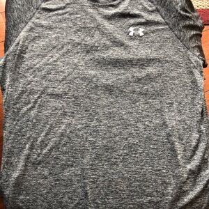 Under Armour Men's Gray Heather Athletic Short Sleeve Tee NWOT